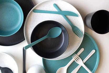 &quot;Stylish and Sustainable 28-Piece Recycled Plastic Dinnerware Set&quot;