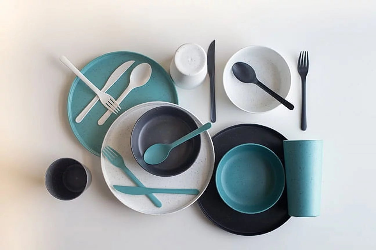 &quot;Stylish and Sustainable 28-Piece Recycled Plastic Dinnerware Set&quot;