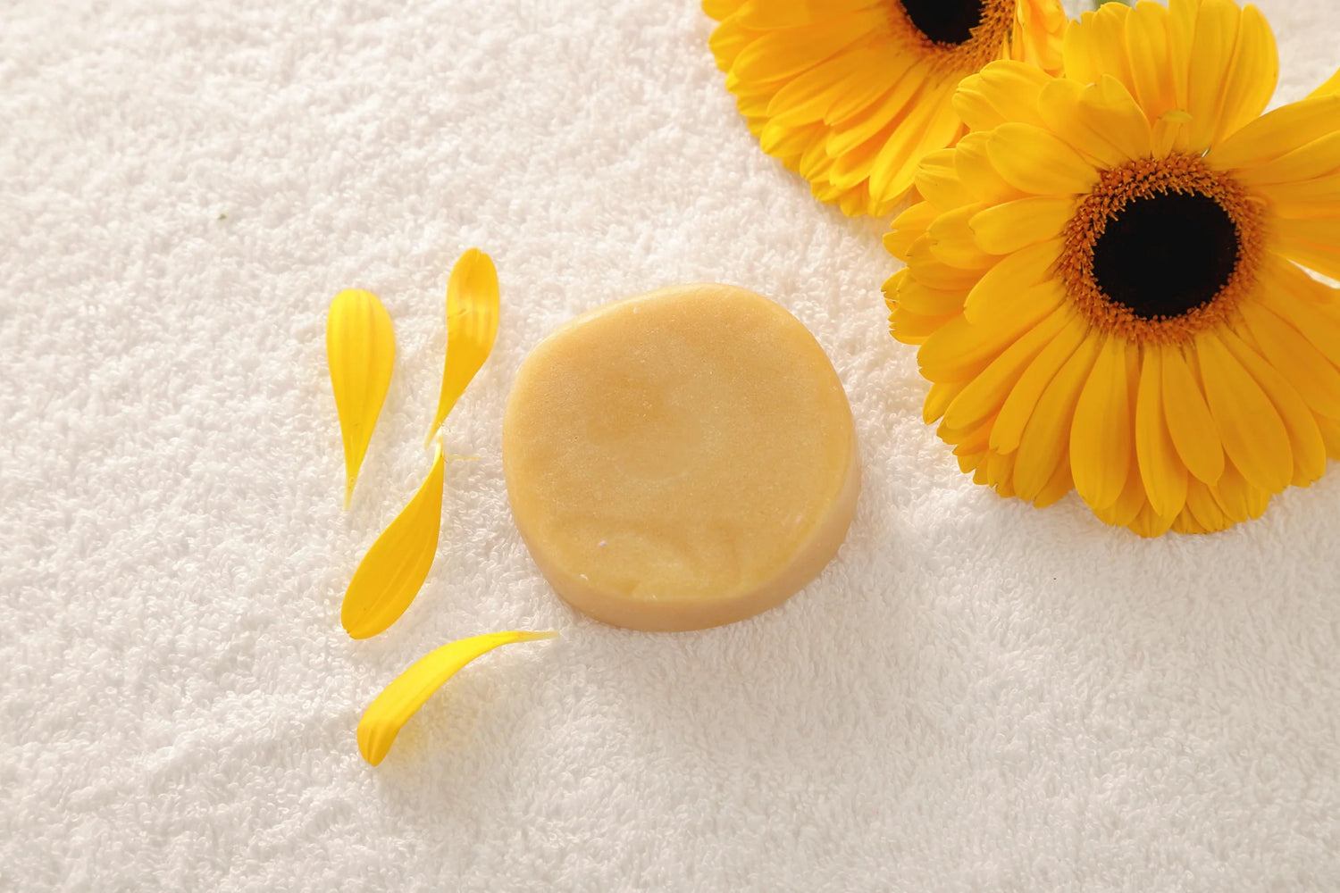 &quot;Zesty Citrus All-Natural Conditioner Bar - Eco-Friendly Beauty Essential&quot;